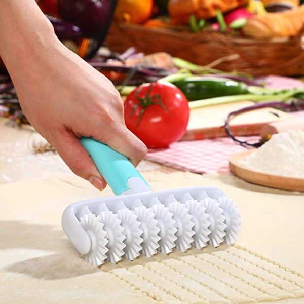 Fondan Ribbon Cutter Wheel with 4 Different Roller Patterns with 9pcs per Pattern Lattice Cutter, Noodle Dough Cutter, Pastry Tool Cutter (Size: 23x19x5cm) - Image 5